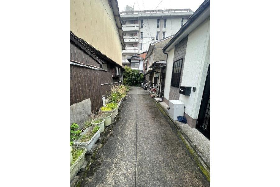 5K HOUSE KYOTO-SHI HIGASHIYAMA-KU - PDJ Indonesia