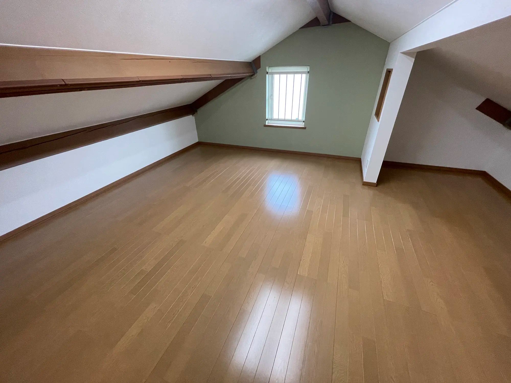 9Beds House in Eniwa-shi, Hokkaido - PDJ Indonesia