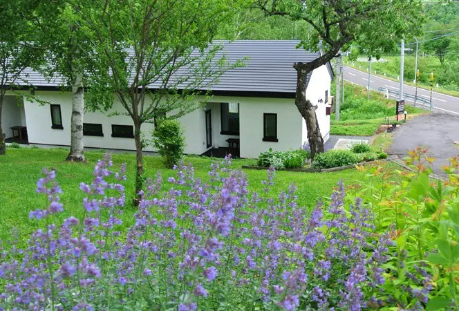 Three Rental Cottages Embraced by the Rich Nature of Biei, Hokkaido 827-151, Shimo-Umo-Betsu, Biei-cho, Kamikawa-gun, Hokkaido
