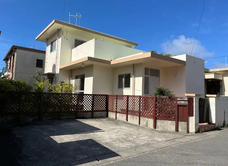 Yomitan Village, Sobe yield 5.1% 4LDK House for sale Sobe, Yomitan-son, Nakagami-gun, Okinawa