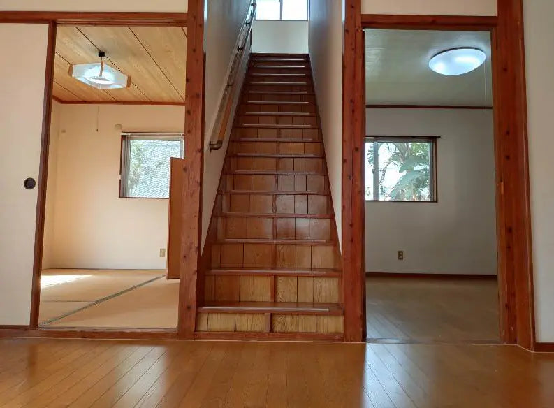 Yomitan Village, Sobe yield 5.1% 4LDK House for sale Sobe, Yomitan-son, Nakagami-gun, Okinawa