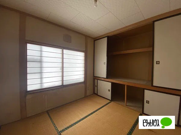 4-chome Nishibunkyocho, Akabira City, Hokkaido 0.8 mi to Akabira Station