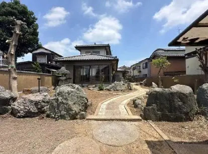 A massive traditional House with Japanese Garden