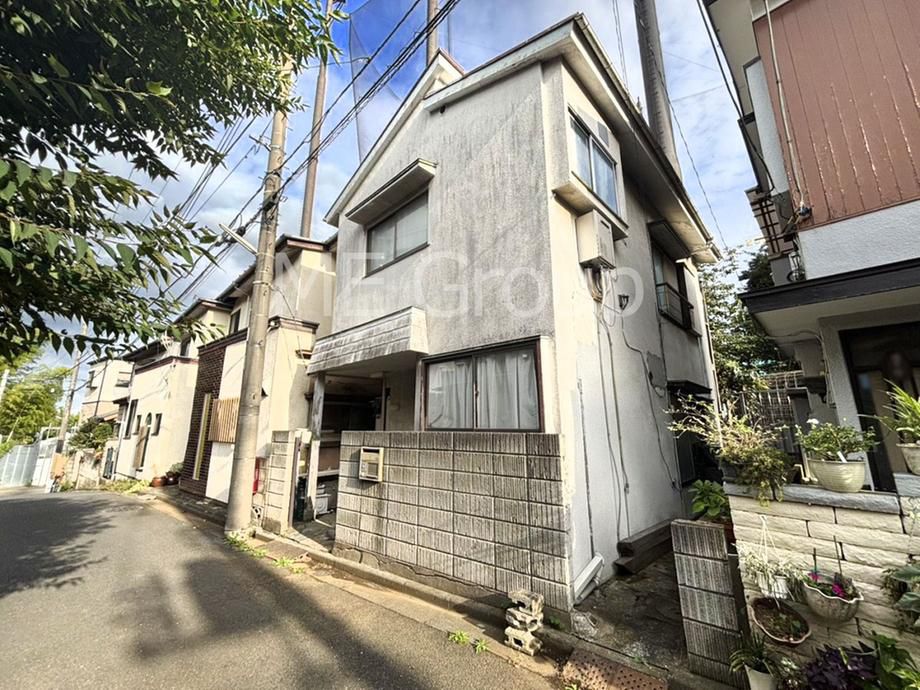 Baba 4 (Niiza Station)