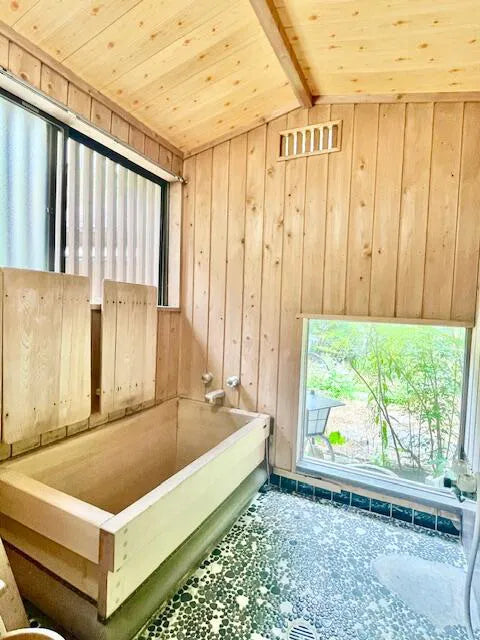 6 Minamino, Shijonawate City, Osaka Prefecture