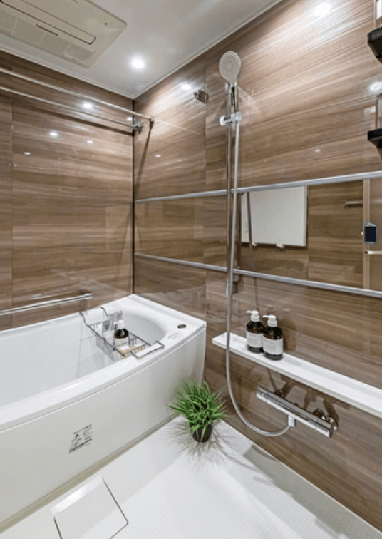 Famile GRAND Mita ISARAGOZAKA - PDJ Indonesia