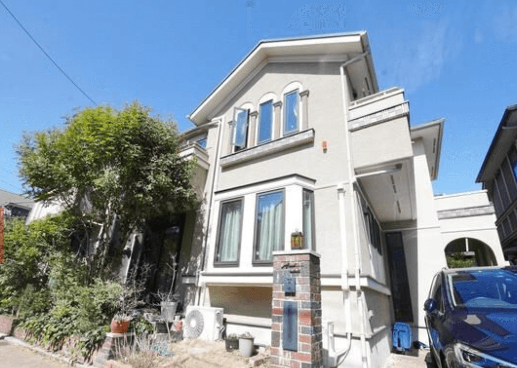 FINE Court Ogikubo - PDJ Indonesia