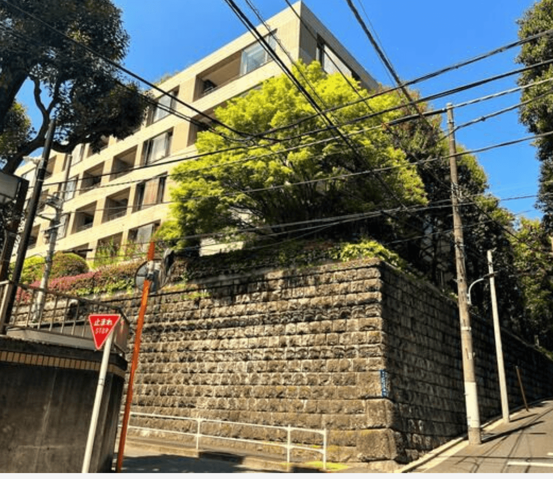 Park ・ Court Azabu Toriizaka - PDJ Indonesia