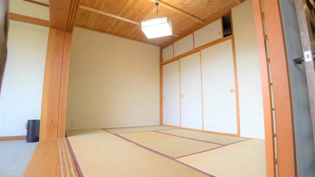 2Beds Apartment in Chino-shi, Nagano - PDJ Indonesia