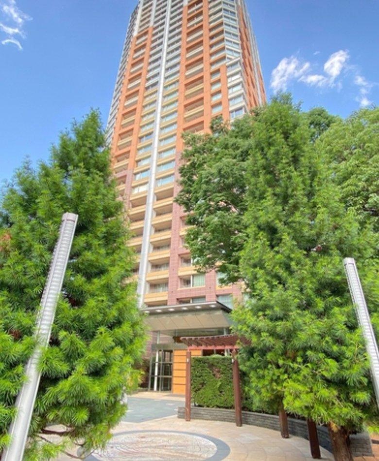 Aoyama Park Tower, 1, Shibuya, Shibuya-ku - PDJ Indonesia