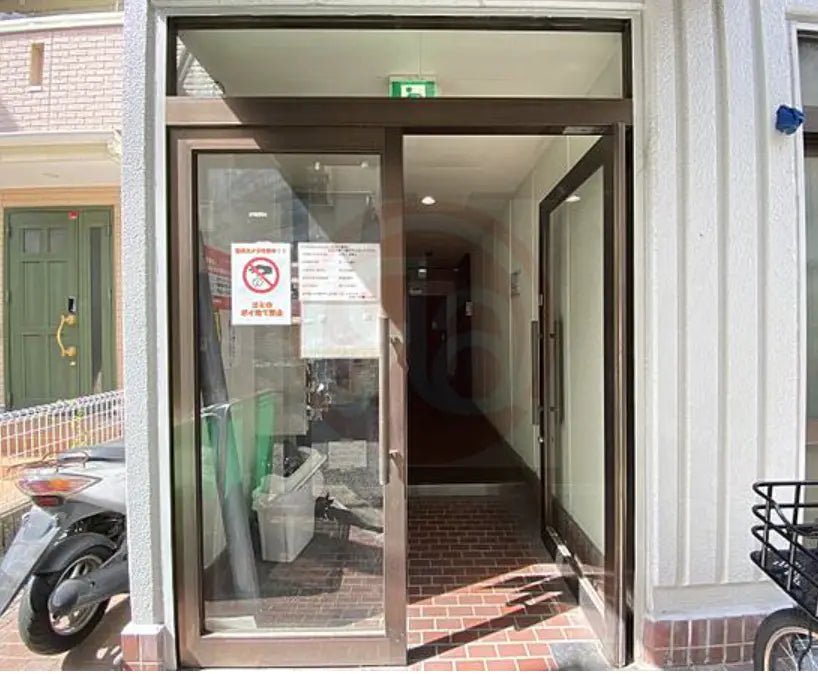 Apartment Building in Higashiosaka-shi, Osaka - PDJ Indonesia