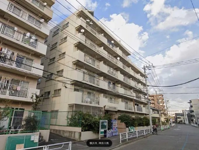 Apartment Building in Tsurumi-ku,Yokohama-shi, Kanagawa - PDJ Indonesia