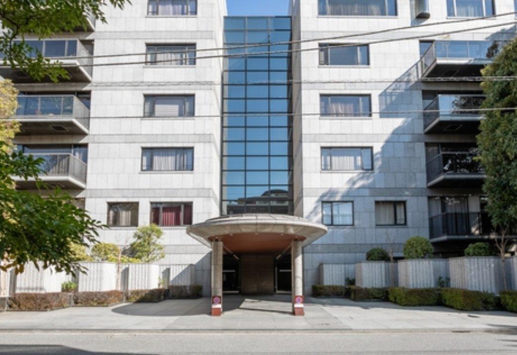 Crest Court SADOHARA - PDJ Indonesia