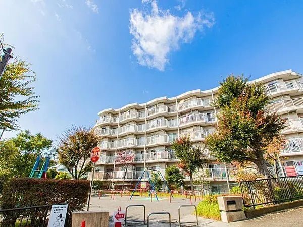 3LDK Apartment Unit in Yokohama for Sale - PDJ Indonesia