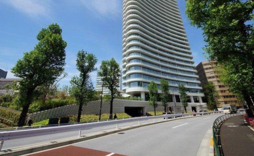 Park Court Aoyama The Tower - PDJ Indonesia