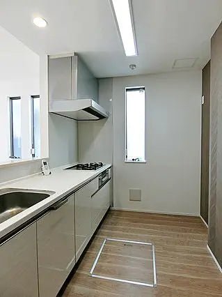 Proud Season Hibarigaoka House - PDJ Indonesia