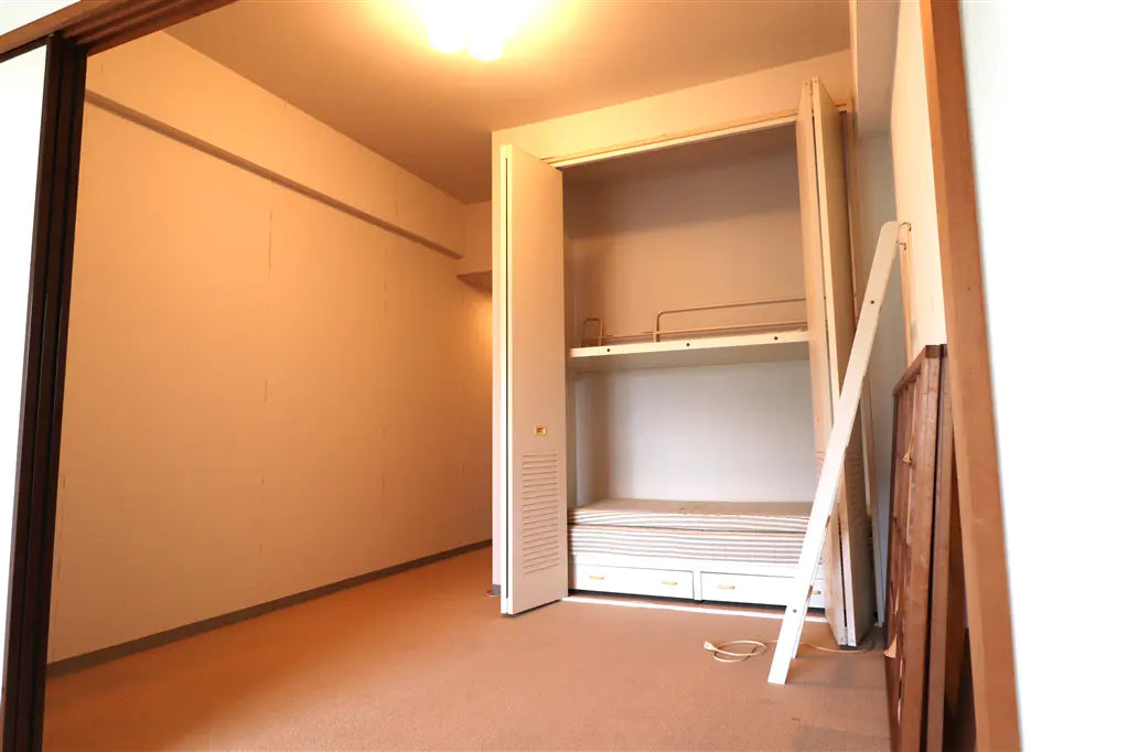 STUDIO Apartment in Katsura-shi, Chiba
