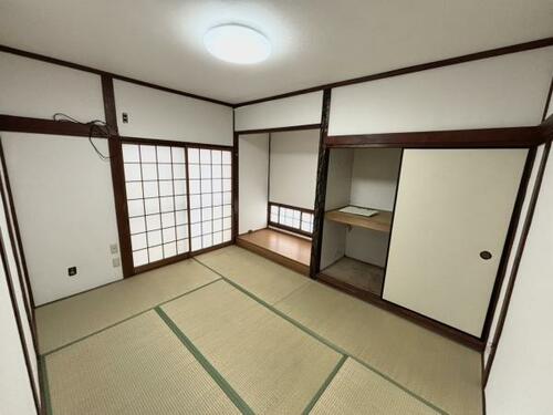 Used Detached House di Hineno, Izumisano City, Osaka Prefecture