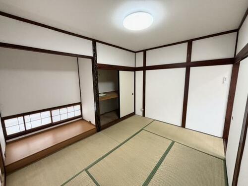 Used Detached House di Hineno, Izumisano City, Osaka Prefecture