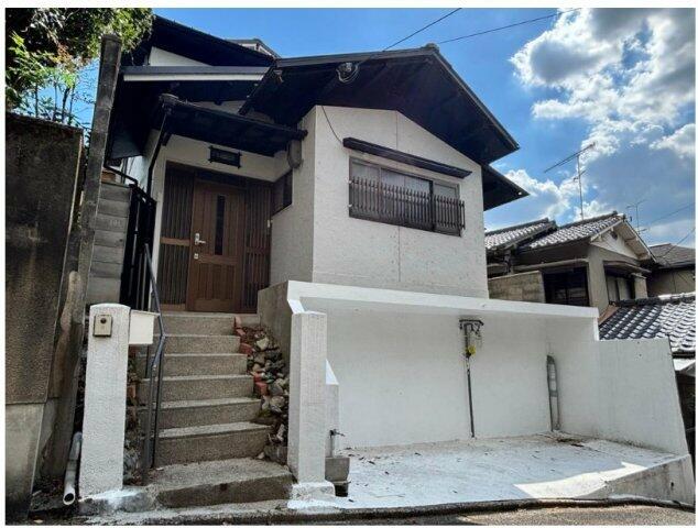 Rumah 3LDK di Honmachi 15-chome, Higashiyama-ku, Kyoto