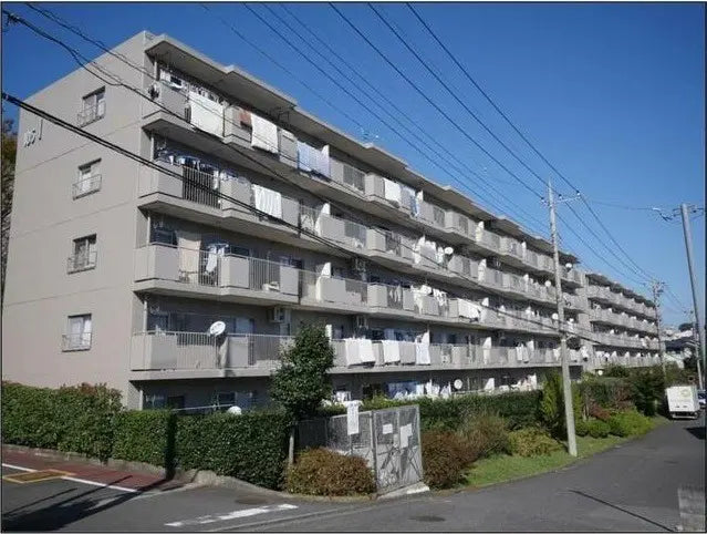 Building No. 1, Block 105, Tsubakimine New Town, Nishi-Tokorozawa