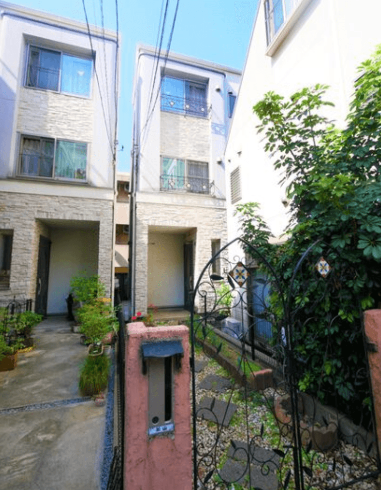 2, Okubo, Shinjuku-ku HOUSE - PDJ Indonesia