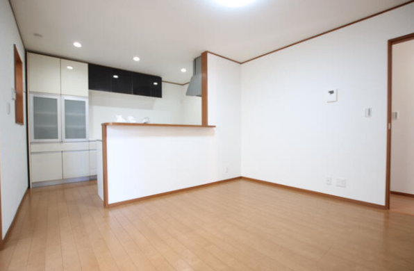 House 4LDK Tokyo – Family Home