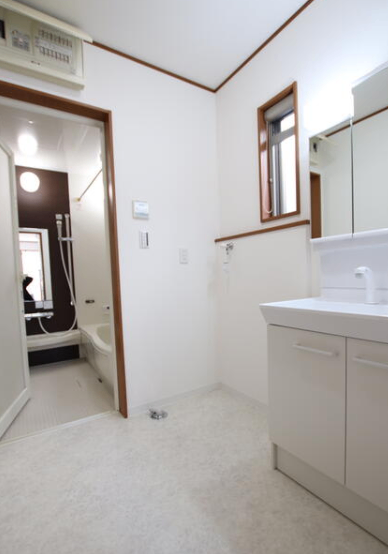 House 4LDK Tokyo – Family Home