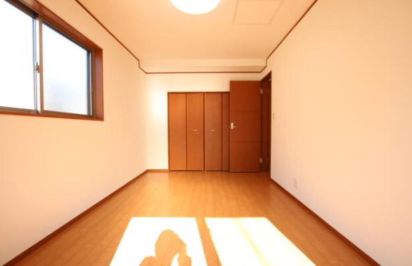 House 4LDK Tokyo – Family Home