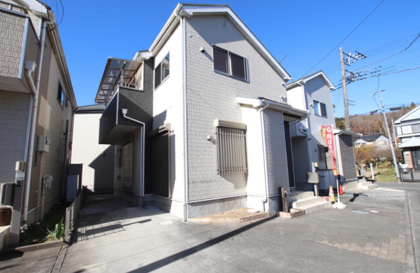 House 4LDK Tokyo – Family Home