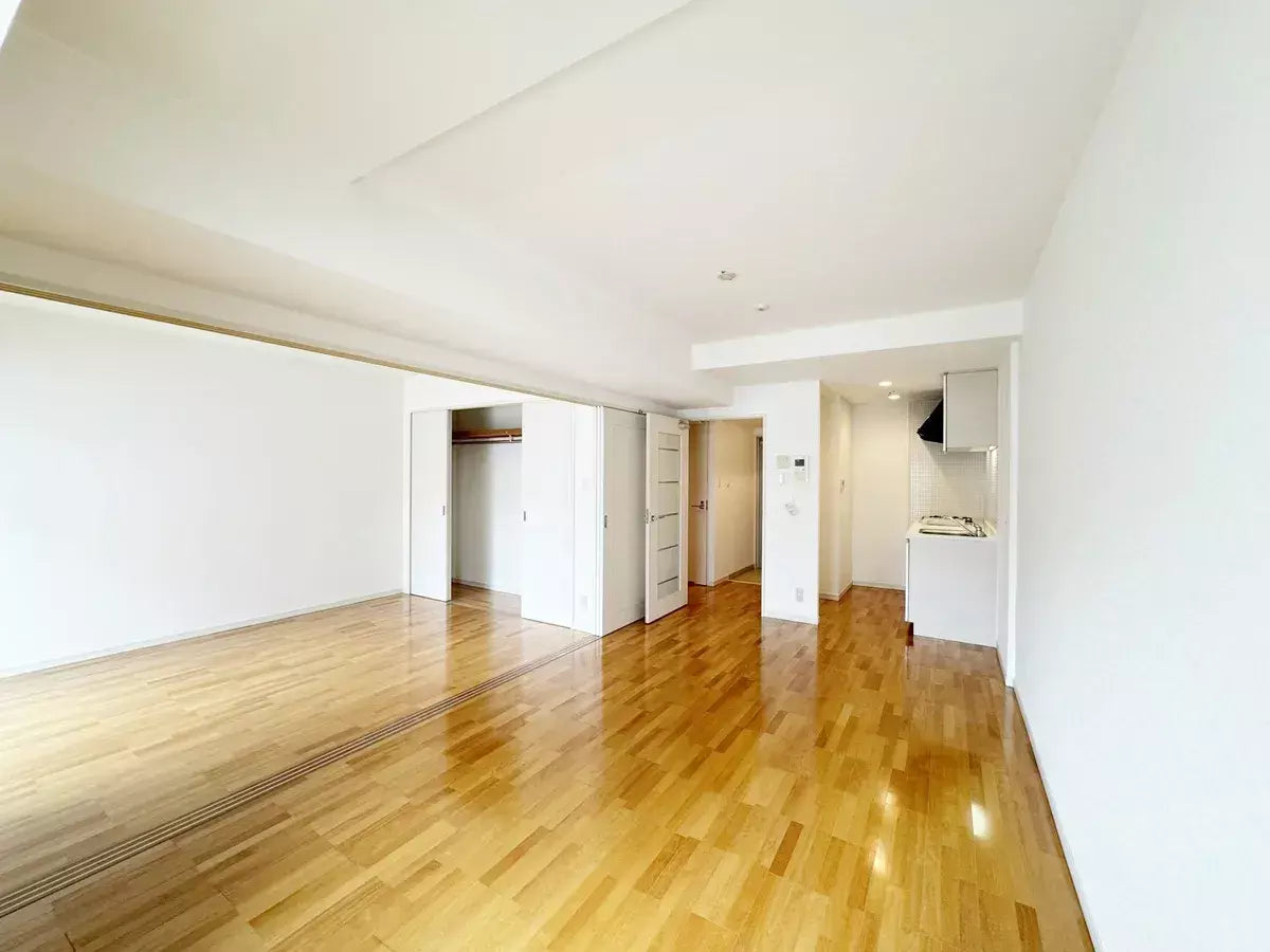 Pressance NEO NAKANOSHIMAKOEN, Apartment