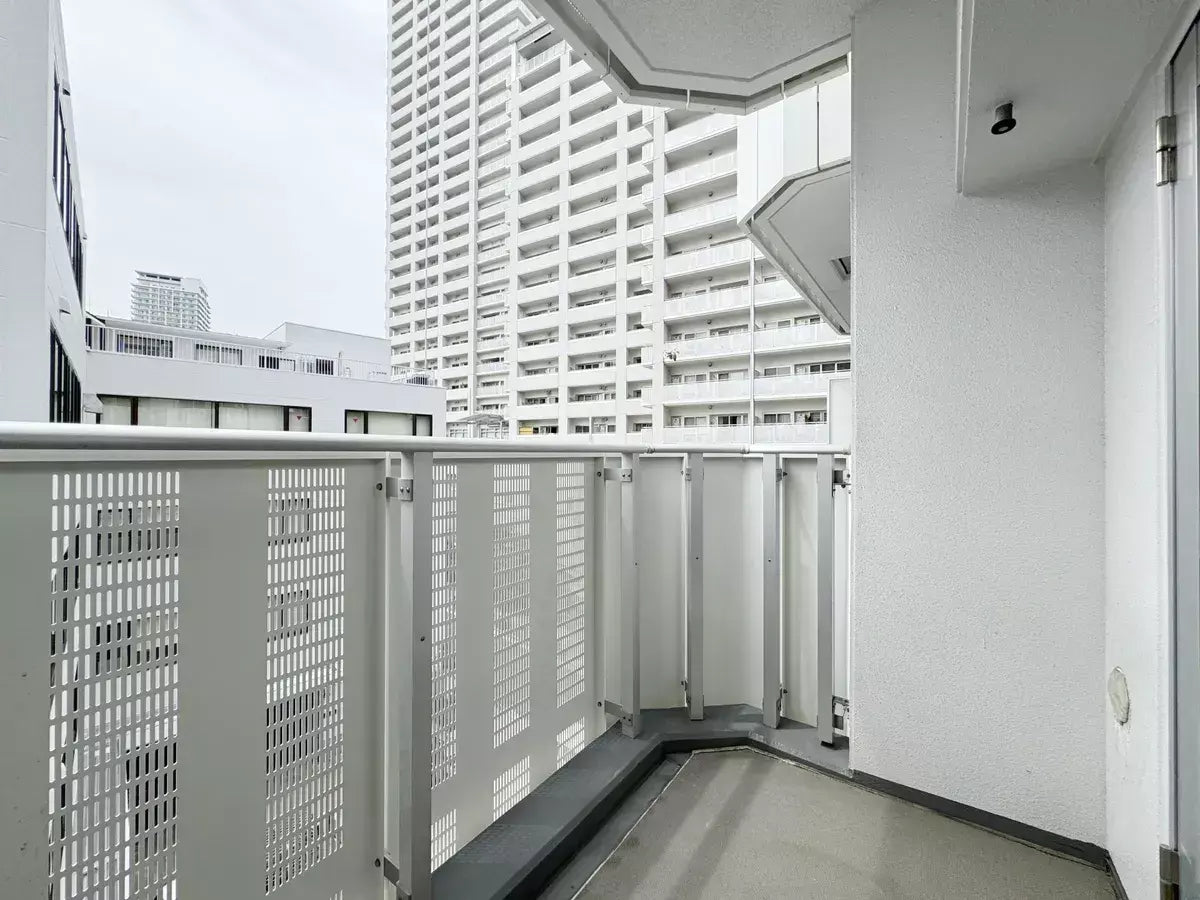 Pressance NEO NAKANOSHIMAKOEN, Apartment