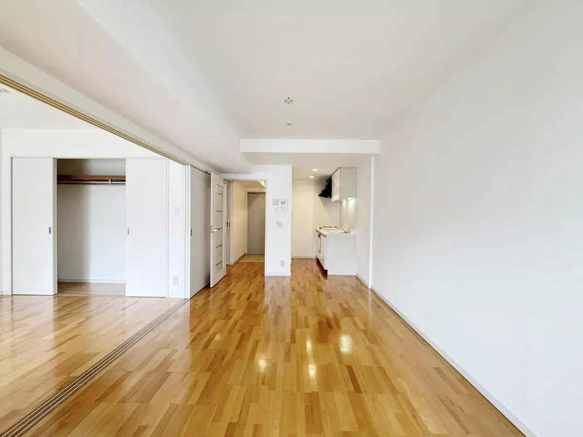 Pressance NEO NAKANOSHIMAKOEN, Apartment