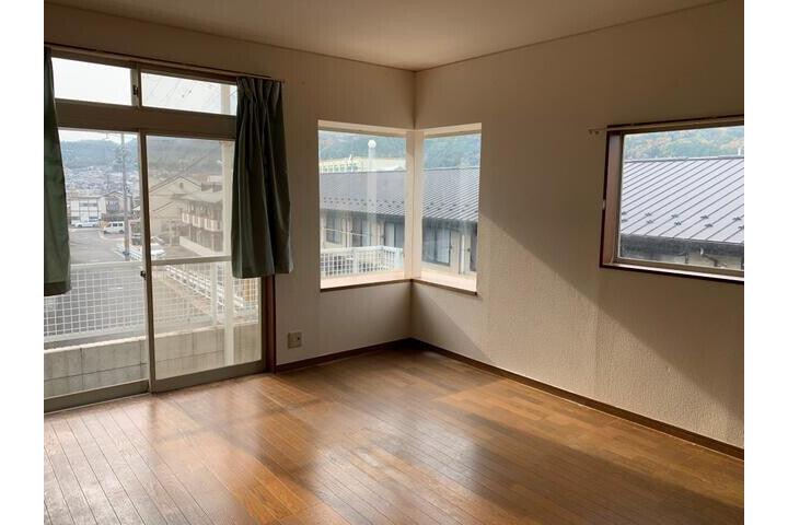 4LDK HOUSE KYOTO-SHI KITA-KU - PDJ Indonesia