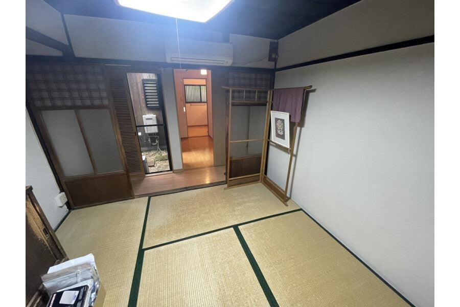 5K HOUSE KYOTO-SHI HIGASHIYAMA-KU - PDJ Indonesia