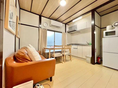 Traditional Tokyo Townhouse with Minpaku Potential near Tokyo Skytree