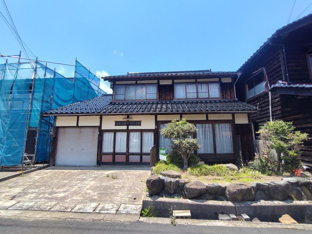 Amino, Amino-cho, Kyotango City, Kyoto Prefecture 0.7 mi to Amino Station