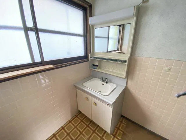 Kajiya, Ojiro-ku, Kami-cho, Mikata-gun, Hyogo Prefecture