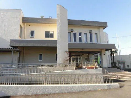 Charming Home Near Ome Stasiun