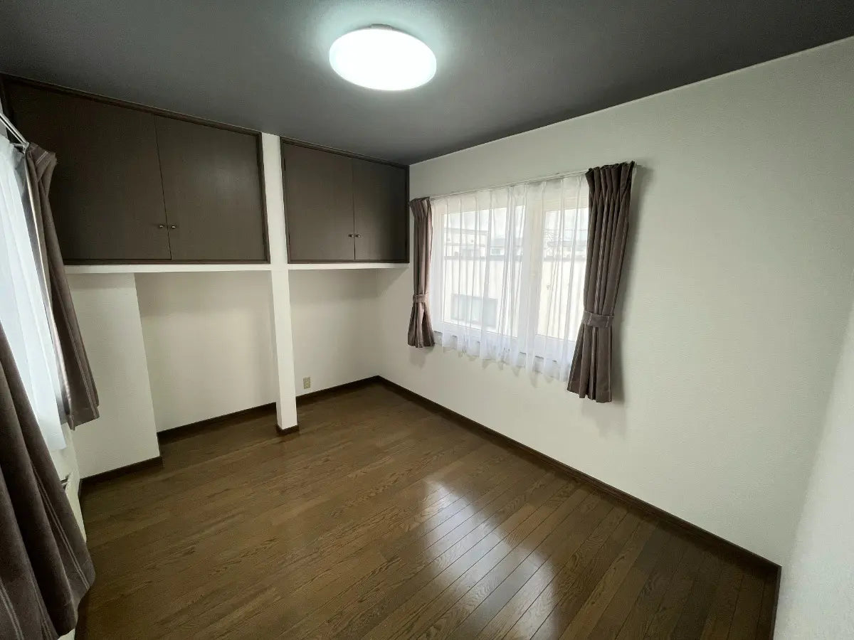 4beds House in Chuo-ku,Sapporo-shi, Hokkaido