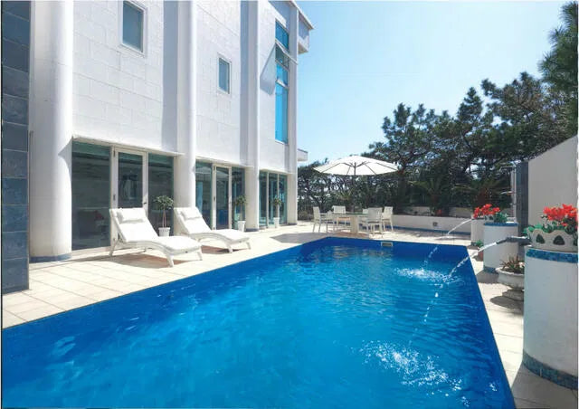 HIGH-CLASS VOCATION HOUSE, KANAGAWA