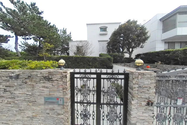 HIGH-CLASS VOCATION HOUSE, KANAGAWA