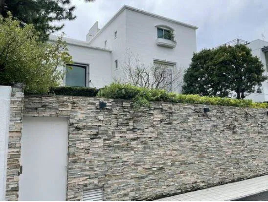 HIGH-CLASS VOCATION HOUSE, KANAGAWA