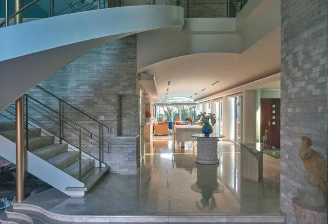 HIGH-CLASS VOCATION HOUSE, KANAGAWA