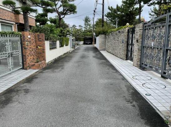 HIGH-CLASS VOCATION HOUSE, KANAGAWA