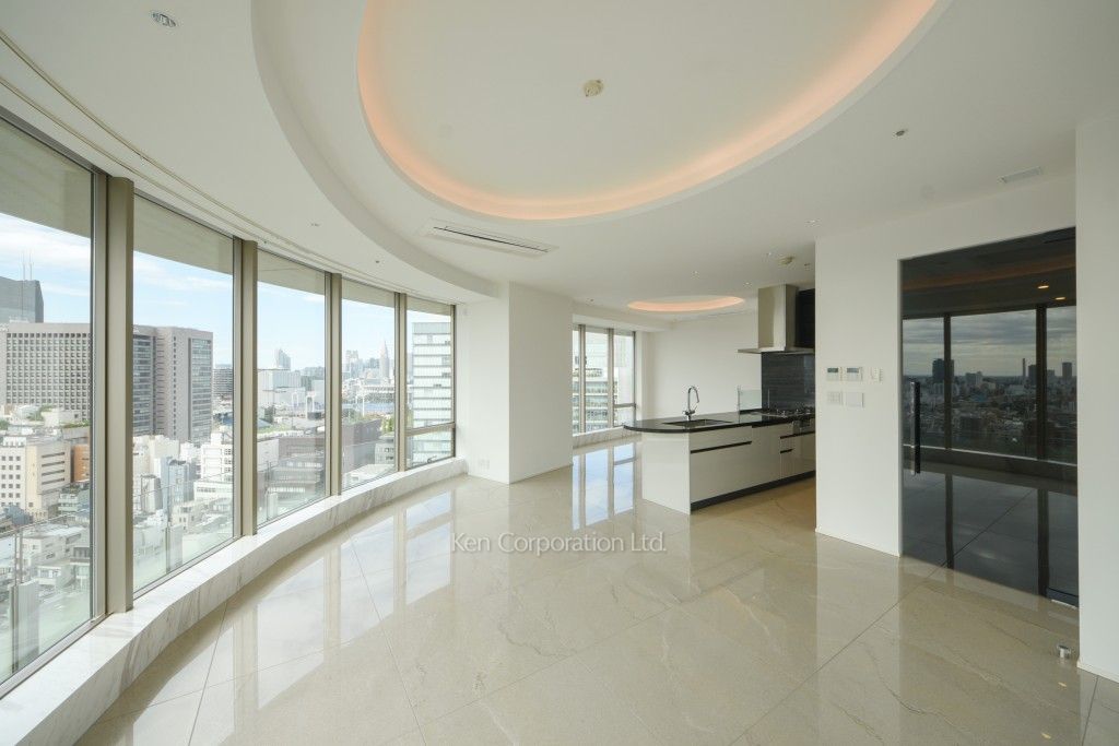 Park Court Aoyama The Tower Minami-aoyama 2-chome, Minato-ku, Tokyo