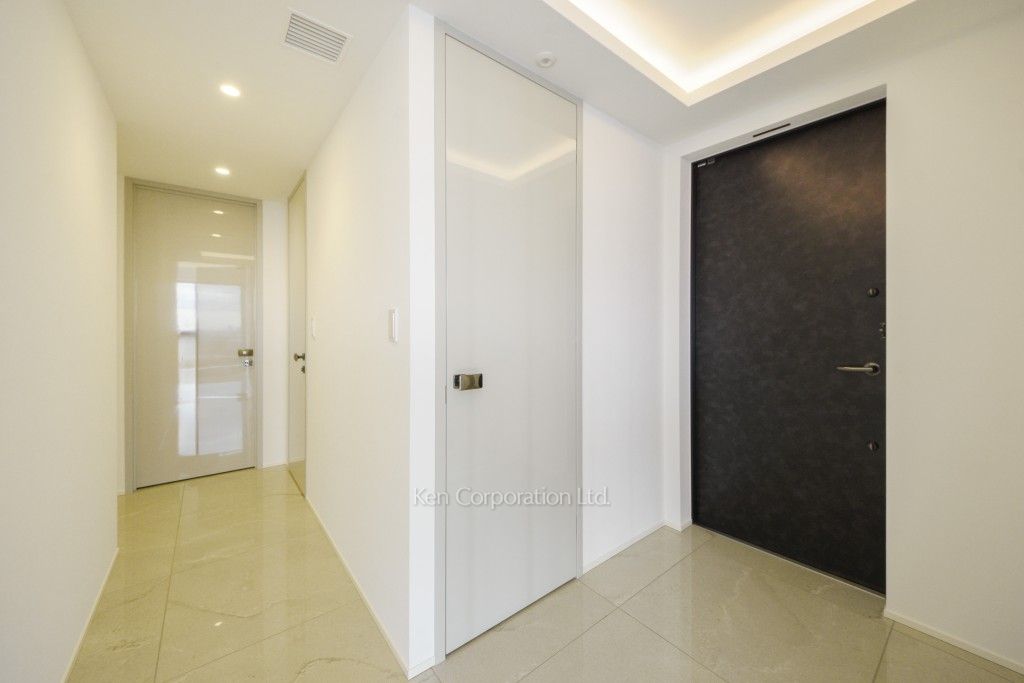 Park Court Aoyama The Tower Minami-aoyama 2-chome, Minato-ku, Tokyo