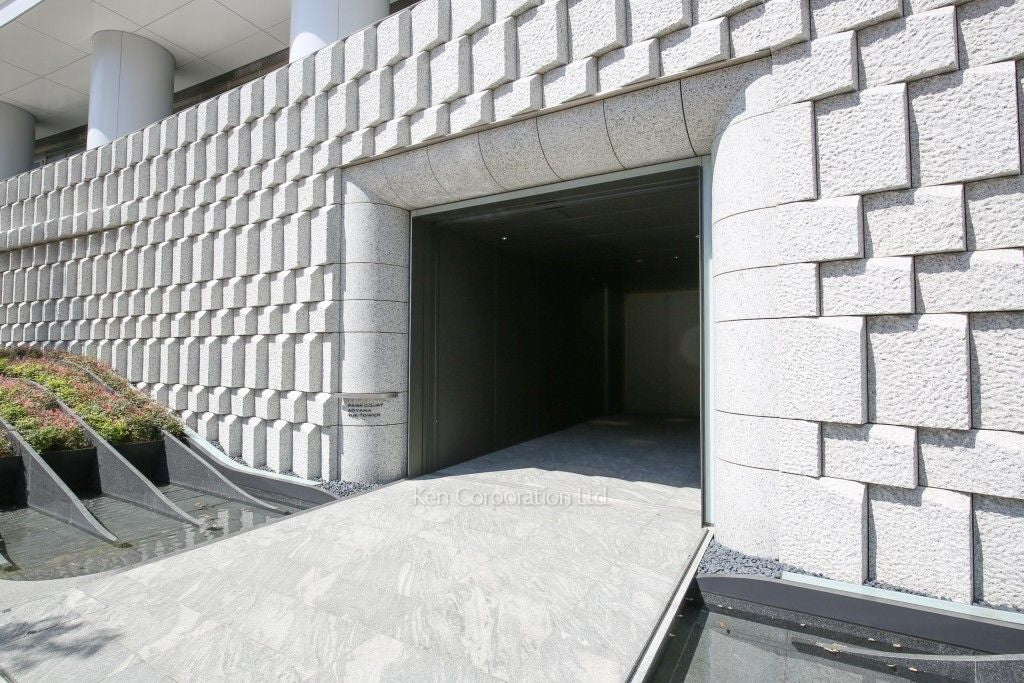 Park Court Aoyama The Tower Minami-aoyama 2-chome, Minato-ku, Tokyo