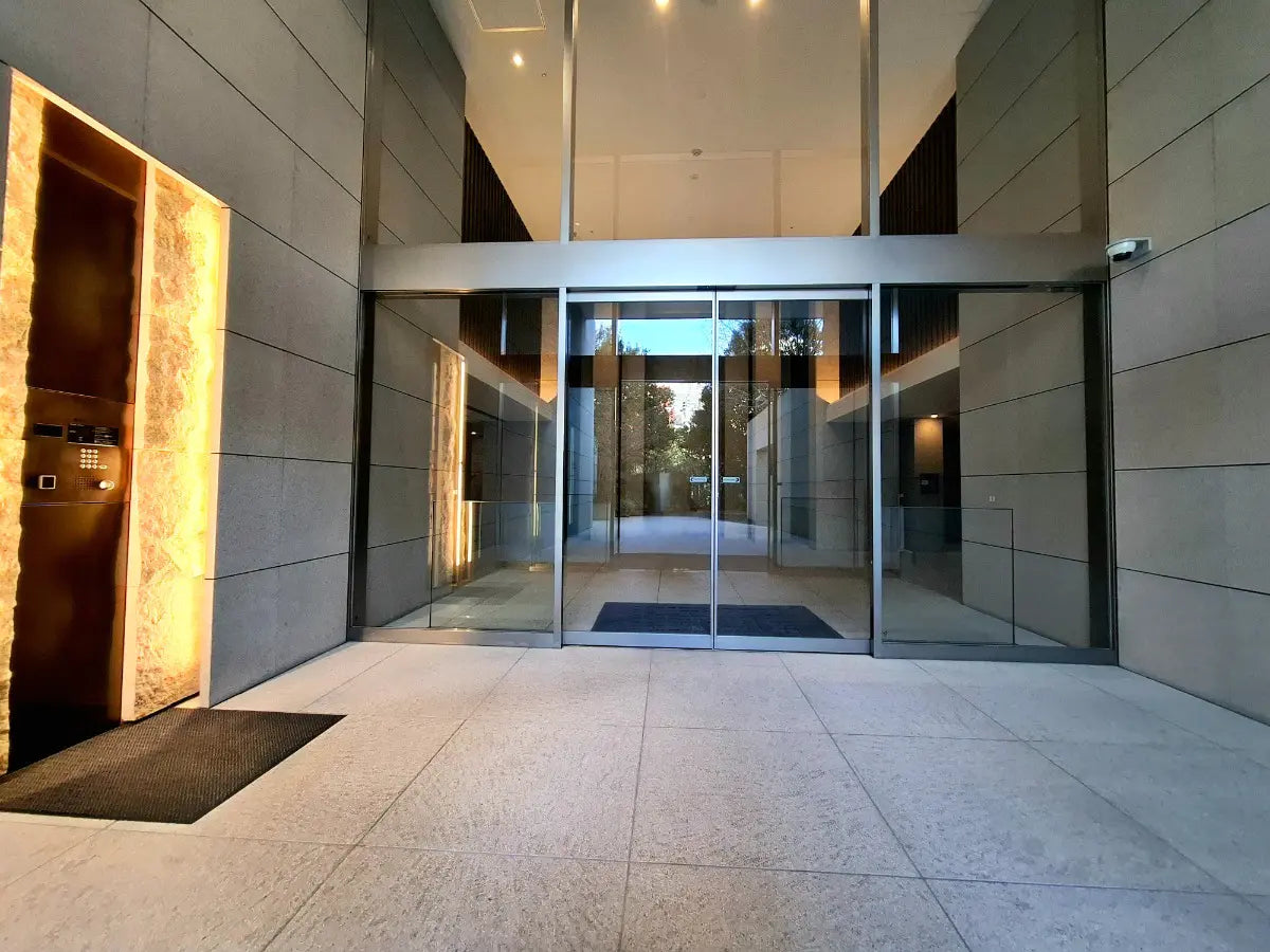 1Bed Apartment in Minato-ku, Tokyo Akasaka 6-19-54, Minato-ku, Tokyo