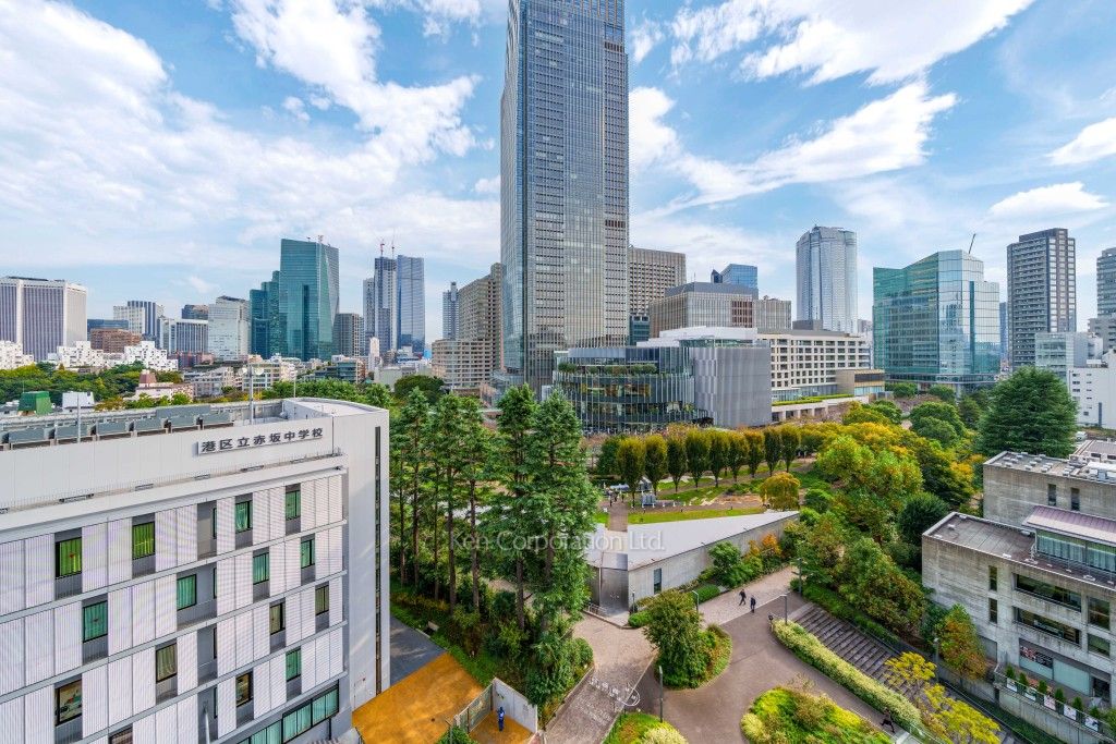 Park Court Akasaka Hinoki-cho The Tower Akasaka 9-chome, Minato-ku, Tokyo